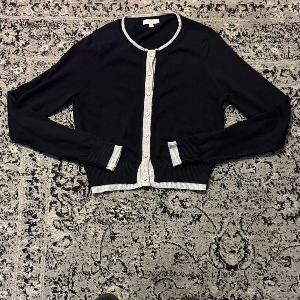 Elegant Black and grey knit Women's Cardigan